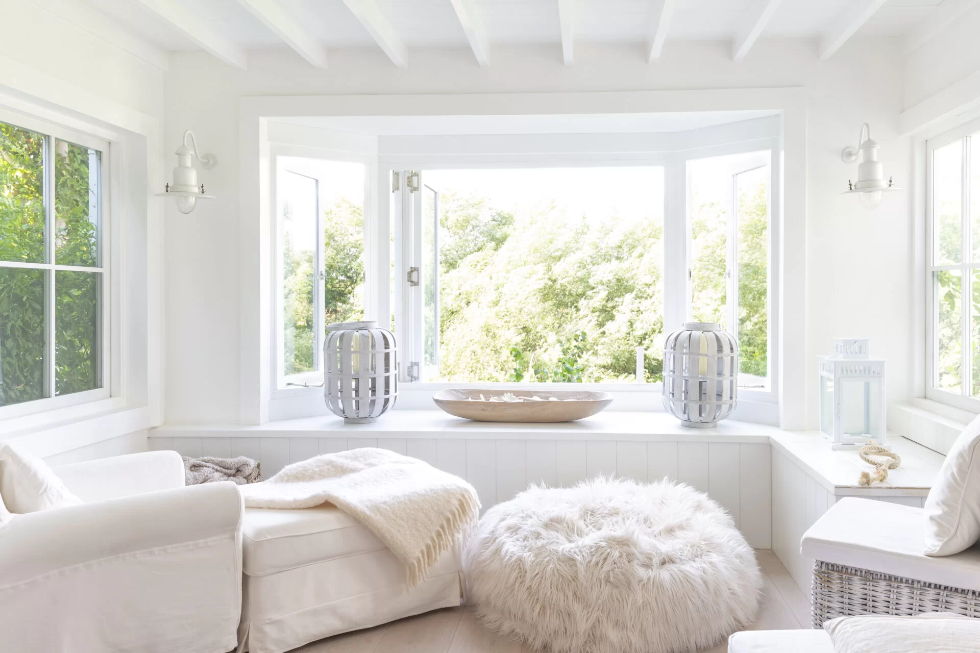 Why Are Vinyl Windows Considered the Best?