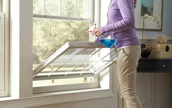 Tilt-In Sashes: Effortless cleaning and maintenance